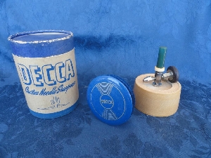 DECCA