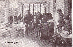 Un joli moment autour du Miraphone   L Abeille, Leysin

On y voit des soldats, de la 1re guerre mondiale probablement